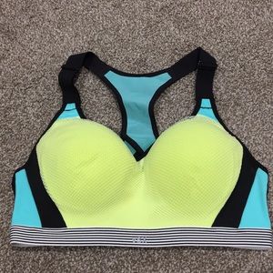 Victoria Secret Sports Bra